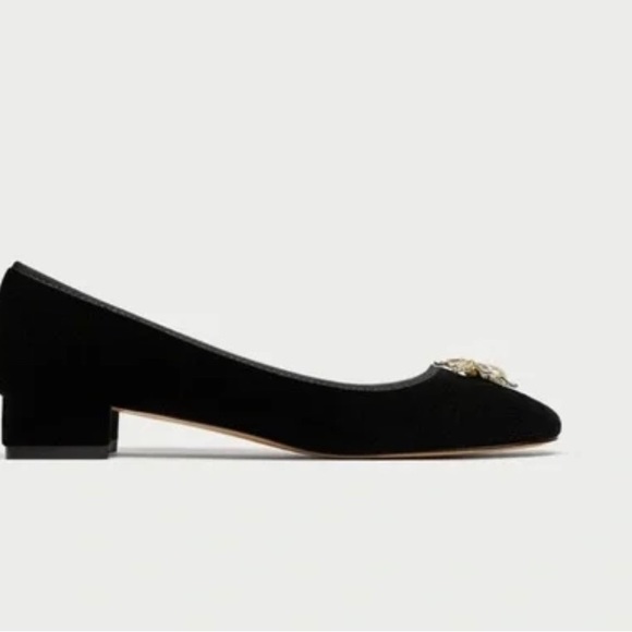 Zara Trafaluc Beetle Embellished Velvet Flats shoes limited edition SZ 39 8 Used - Picture 2 of 4